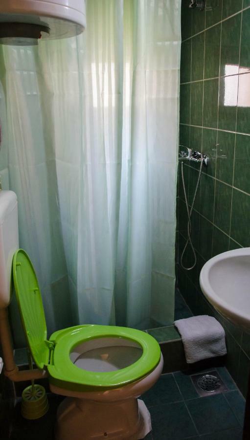 Studio-Apartman Milena Podgorica Exteriör bild